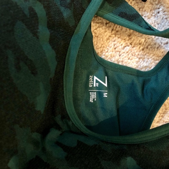 ❌SOLD❌ NWOT {Zella} camo sports bra - Picture 5 of 7
